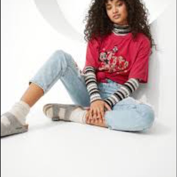 AE Disney X Shirt - Picture 4 of 4